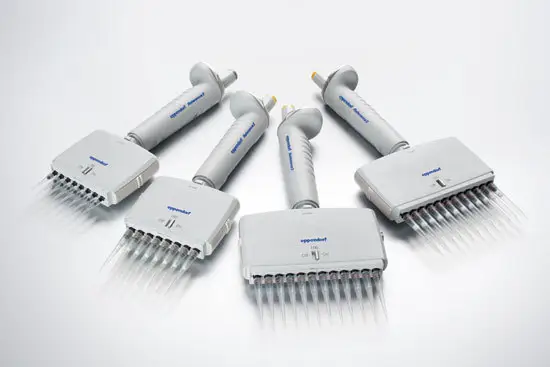 Eppendorf 艾本德12道移液器：高效精准的多通道移液工具