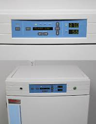 赛默飞Thermo 4121培养箱：高效水套式二氧化碳培养解决方案